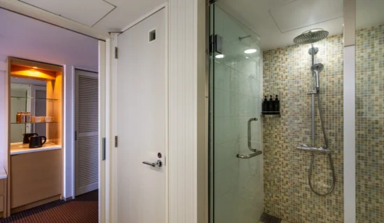 스탠다드룸: 싱글 침대 2대, 샤워 부스